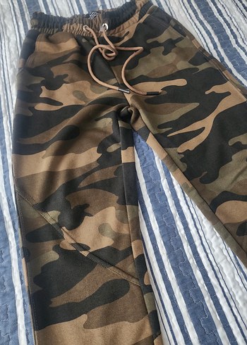 haki renk Kamuflaj Desenli Kadın Bol Kesim eşofman altı - Görsel 3