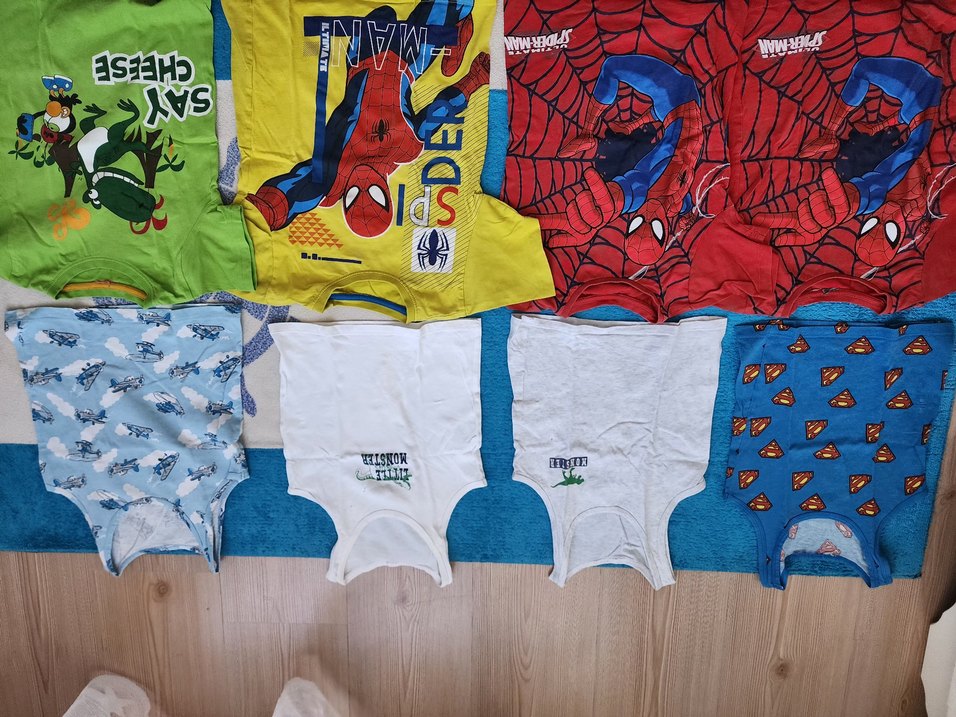 Çocuklar için renkli baskılı boxer ve iç çamaşırı - Görsel 3