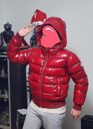 Acil satılık 0 orjinal moncler mont