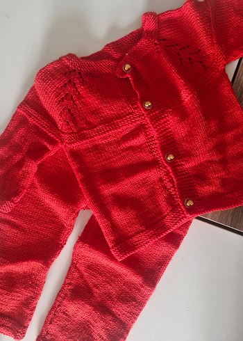 Parlak Kırmızı Örgü Bebek Kız Takımı - Görsel 4