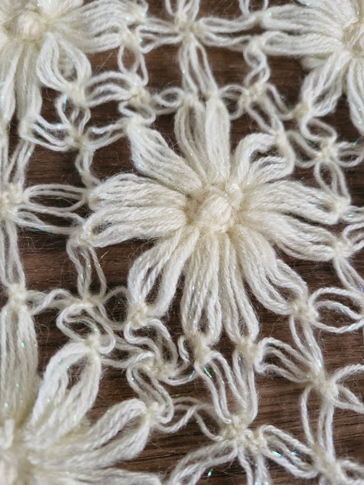 Beyaz Dantelli Kadın Şal - Görsel 2