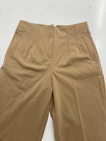 Zara ZARA PİLİSELİ DAR PAÇA PANTOLON