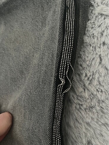 Zara Zara parlak detaylı mom jean