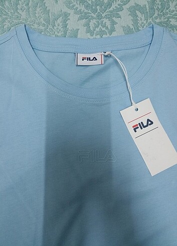 l Beden mavi Renk Fila Sıfır Etiketli Tshirt