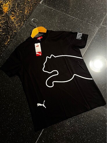 Puma T-shirt