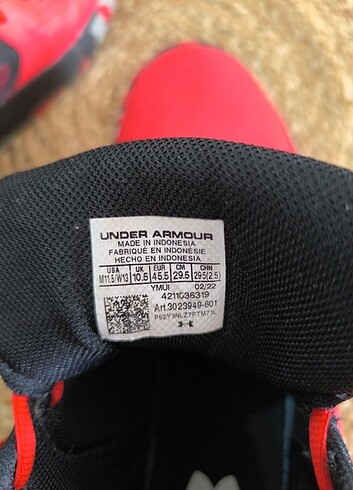 45 Beden kırmızı Renk 45.5 Under armor basketbol ayakkabısı 