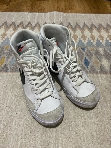 Nike blazer