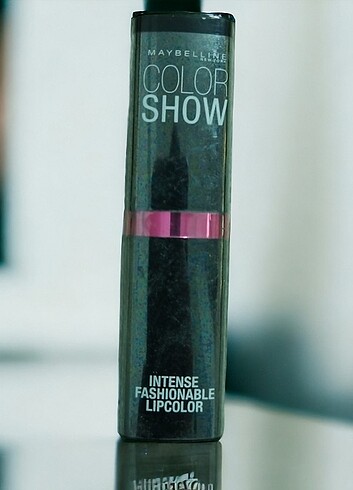 Mybeline color show intense fashionable lipcolor