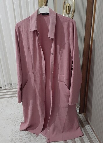 Pembe tunik yada kap