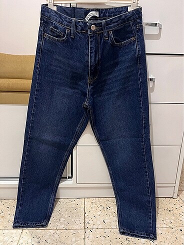 Lacivert mom jean