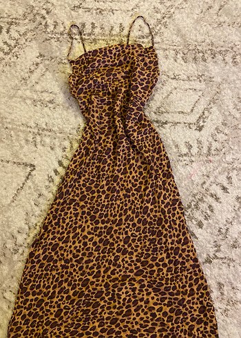Kahverengi Leopar Desenli Uzun Askılı Elbise - Görsel 3