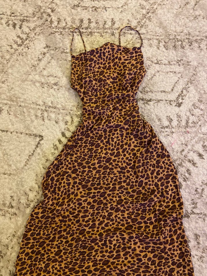 Kahverengi Leopar Desenli Uzun Askılı Elbise - Görsel 2