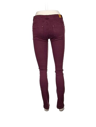 36 Beden Stradivarius Jean / Kot %70 İndirimli.