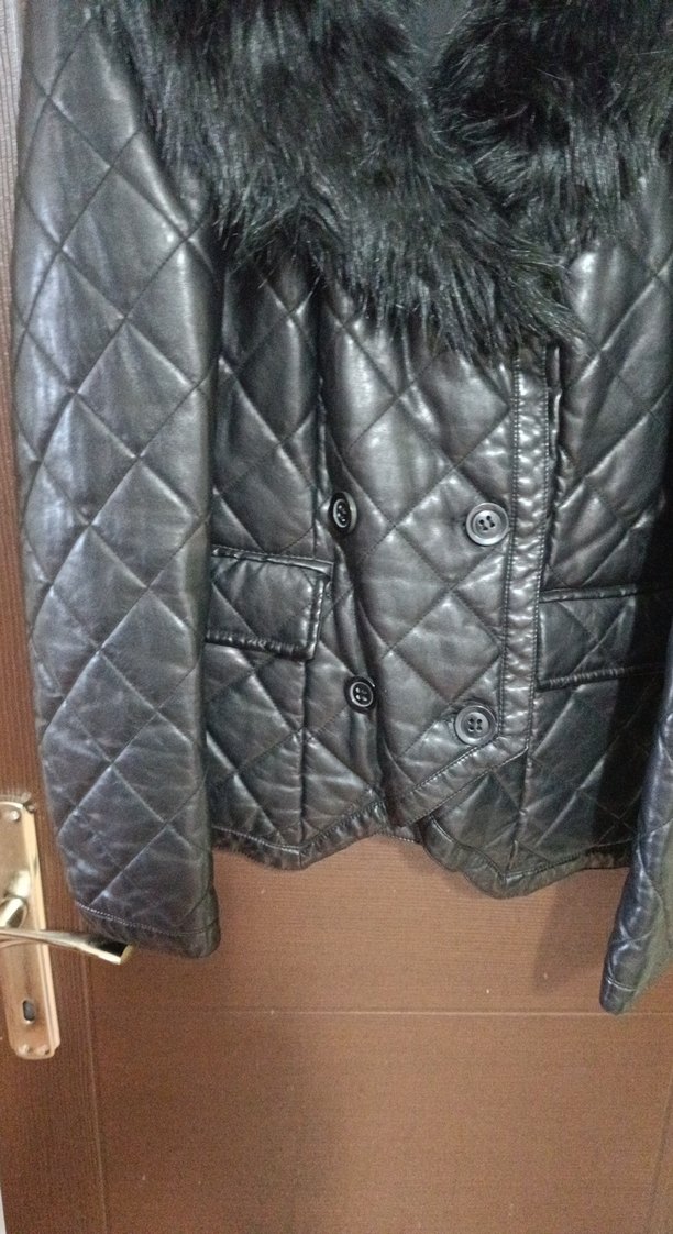 Kürk Detaylı Siyah Deri Biker Ceket - Görsel 3