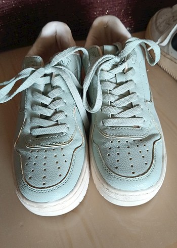 Stradivarius Bağcıklı Kadın Spor Ayakkabı - Görsel 3