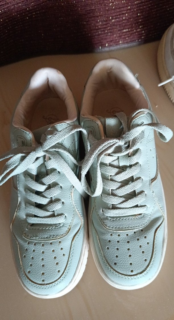 Stradivarius Bağcıklı Kadın Spor Ayakkabı - Görsel 2