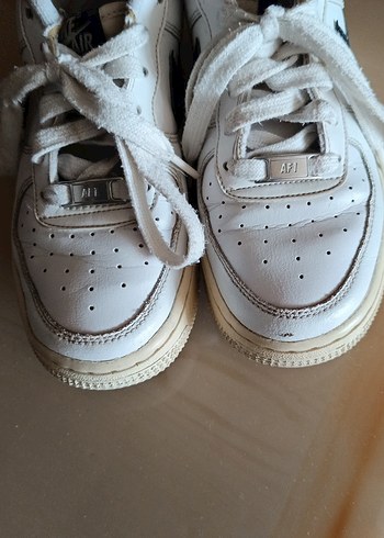 Beyaz Nike Air Force 1 Spor Ayakkabı - Görsel 6