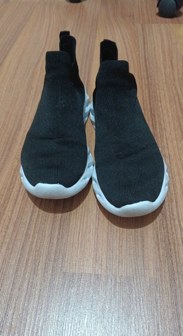 Siyah Kadın Spor Ayakkabı - Görsel 2