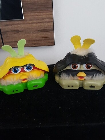 Furby oyuncak ikili 