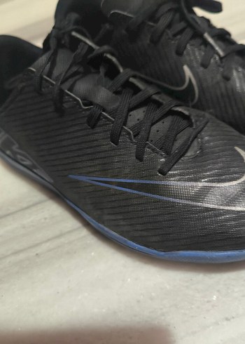 Orijinal Nike Siyah Erkek çocuk Halı saha Futbol Ayakkabısı