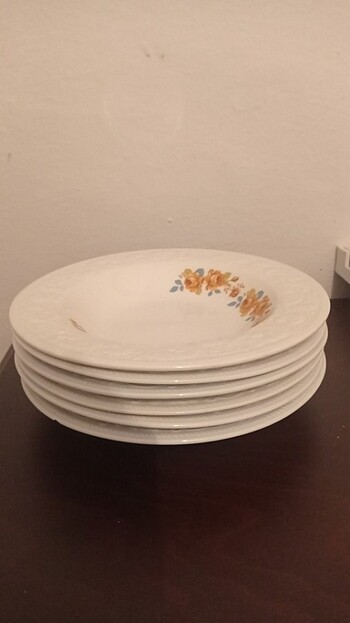 Yemek tabağı 
