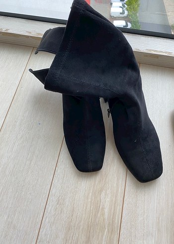 Siyah Süet İnce Topuklu Kadın Çizme - Görsel 4