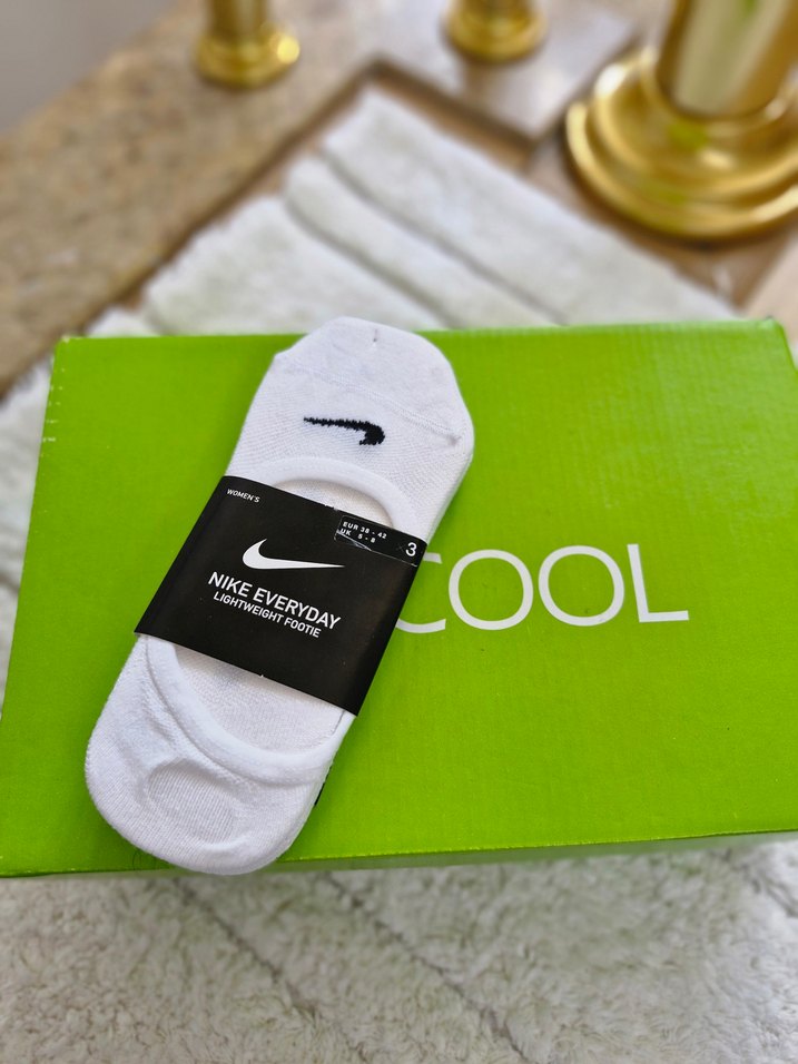 Nike Beyaz 3 adet Spor Çorabı Midi Boy - Görsel 2