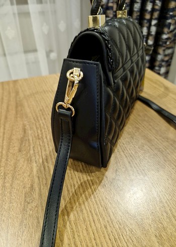 Siyah Deri Kapitone Kadın Çanta - Görsel 3