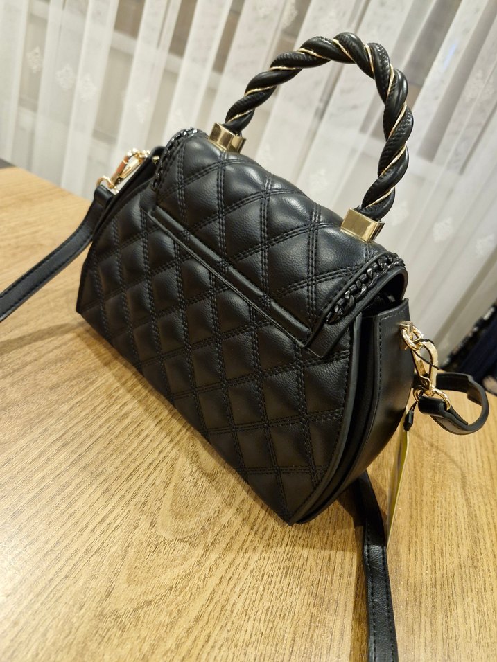 Siyah Deri Kapitone Kadın Çanta - Görsel 2