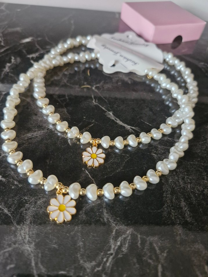 Beyaz Boncuklu Mini Papatya Kolye - Görsel 2