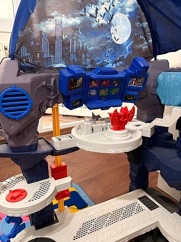  Beden Renk Imaginext Fisher-Price Dc Super Friends Süper Büyük Batcave GMP4