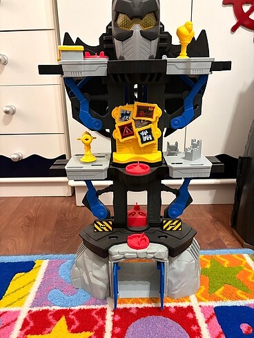  CHH91 Imaginext® Dc Super Friends? 2'si 1 Arada Transforming Bat