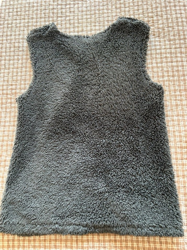 Kız Çocuk Gri Kürklü Kolsuz Yelek - Görsel 2