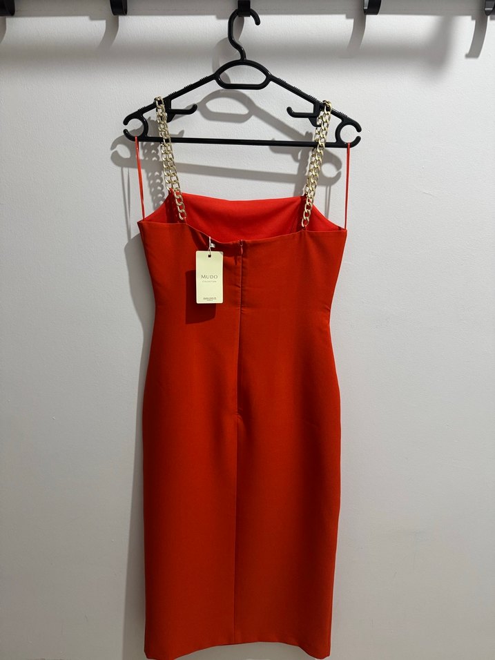 Zincir Detaylı Turuncu Abiye Elbise - Görsel 2