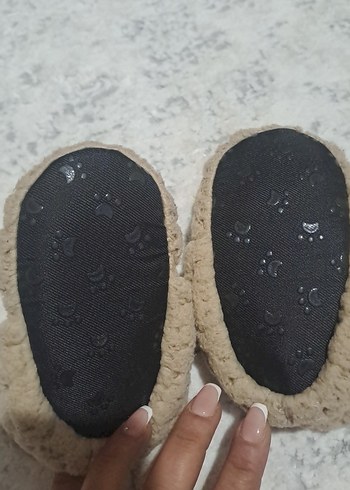 Diğer Bej Örgü Bebek Patik