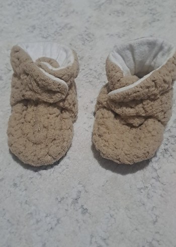 Bej Örgü Bebek Patik