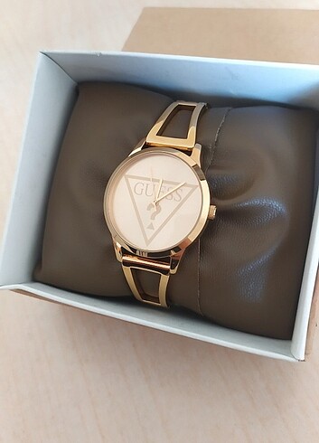 Guess kadın saat gold