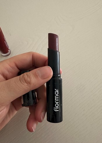 Flormar bordo Ruj - Görsel 3