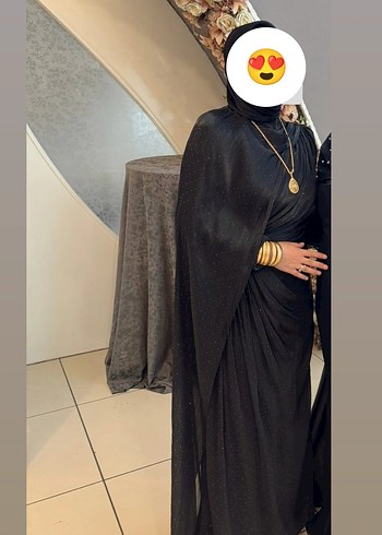 Uzun Siyah Drape Detaylı Elbise