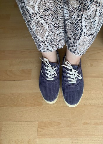 Gri Süet Bağcıklı Ayakkabı - Görsel 3