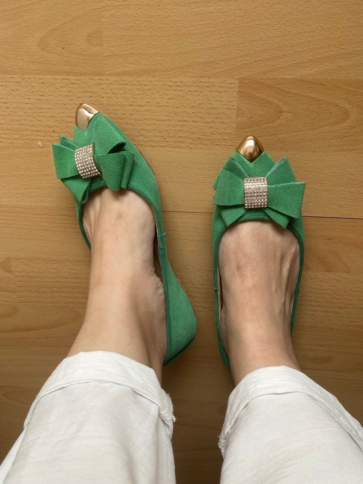 Yeşil süet fiyonklu babet - Görsel 4