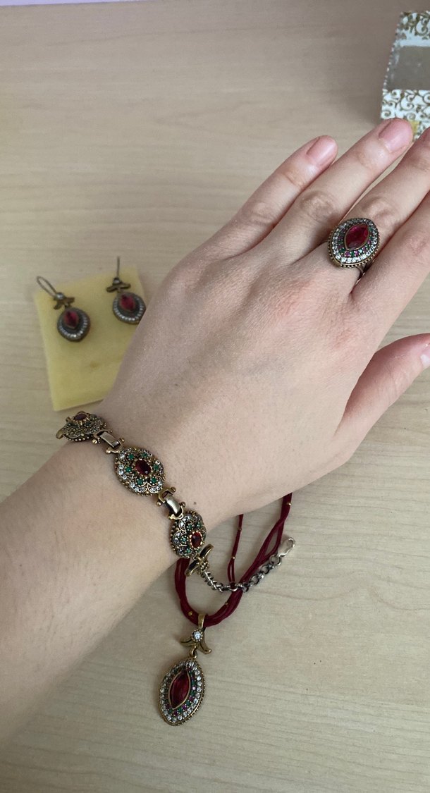 Kırmızı İşlemeli Boncuklu Gümüş Bohem Kadın Takı Seti - Görsel 5