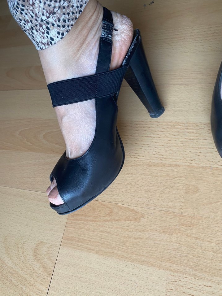 Siyah Kemerli Strappy Topuklu Ayakkabı - Görsel 5