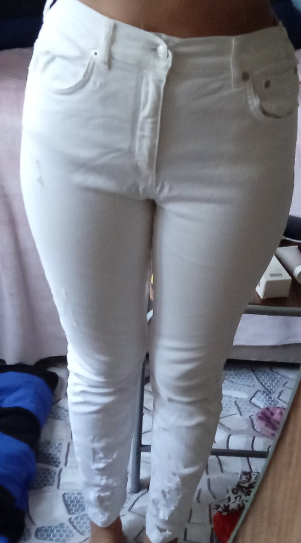 Beyaz Düğmeli Kadın Kot Pantolon - Görsel 2