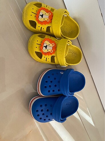 Crocs Crocs 22 no sarı sandalet 22 no
