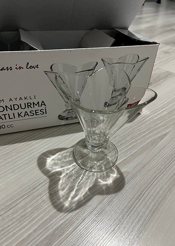 Mayaklı Dondurma Tatlı Kasesi üçlü