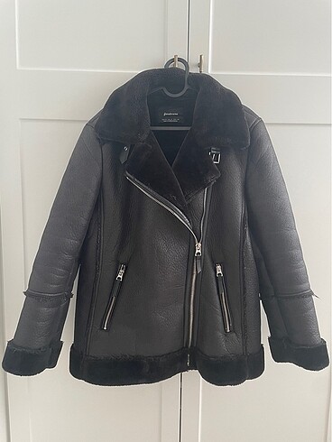 Stradivarius Mont