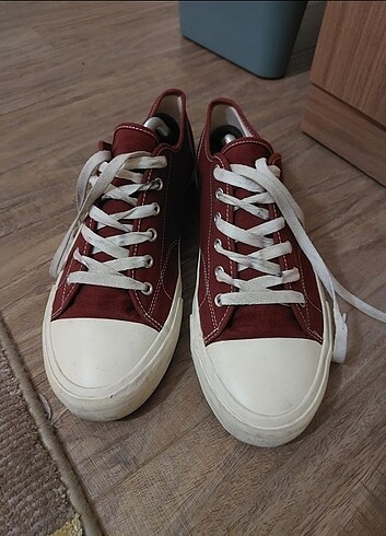 H&M Converse Ayakkabı 