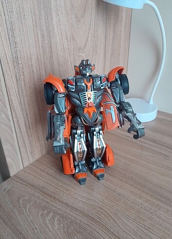 Beden Renk Transformers 1898 model Araba vintage