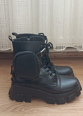 37 Beden Deri cüzdan cepli bot
